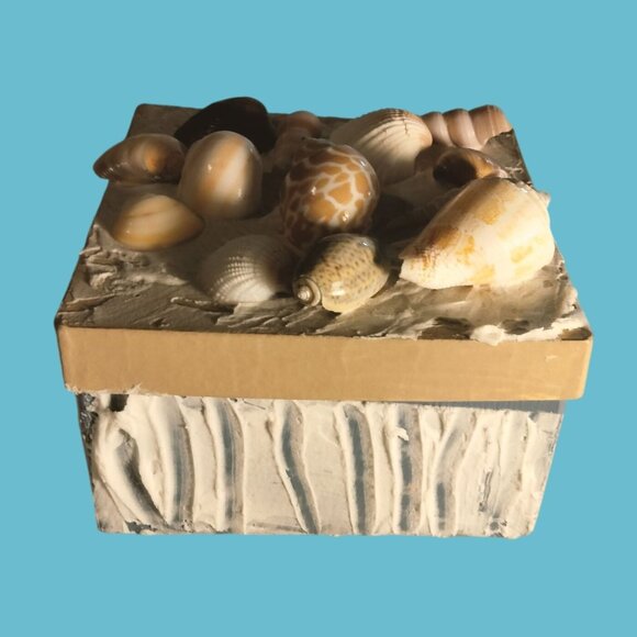 Seashell Keepsake Box Textured Sides Coastal Theme Decorative Tropical - Picture 2 of 9